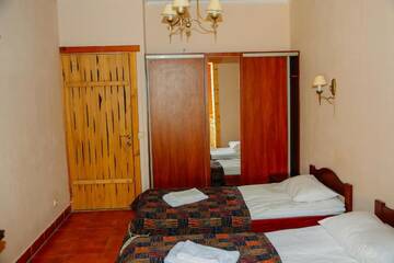Фото номера Семейный номер Курортные отели Eko resort Izki г. Изки 4