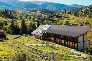 Фото номера Бюджетный четырехместный номер Курортные отели Eko resort Izki г. Изки 5
