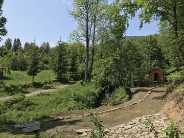 Фото номера Трехместный номер с видом на горы Лоджи Cottage v Gorakh г. Изки 3