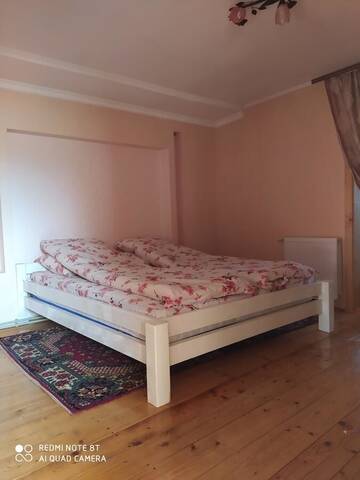 Фото номера Двухместный номер с 1 кроватью Гостевой дом GUEST HOUSE г. Изки 6